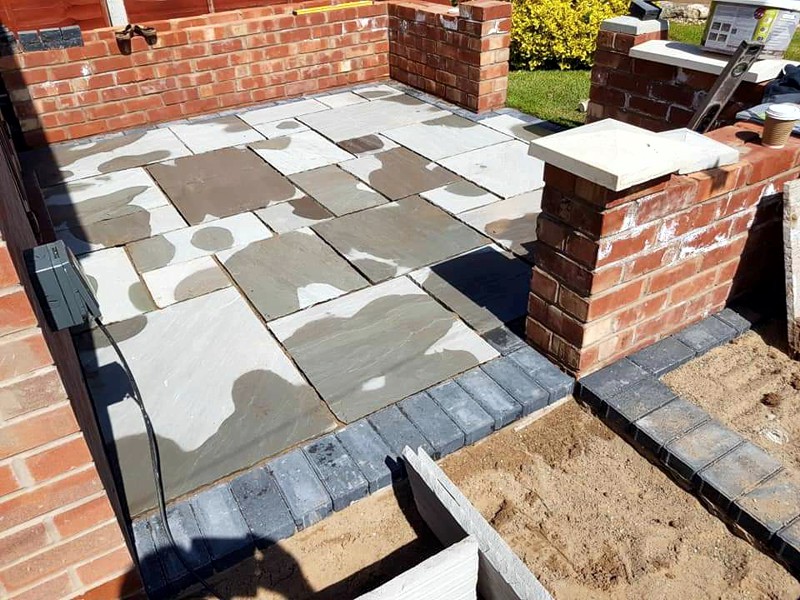 Cestrian Patios and Walling, Gardening Services